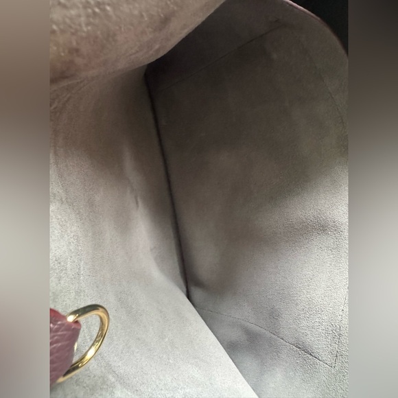 NWT Cuyana Double Loop Satchel in Plum Pebbled Leather - Picture 8 of 17